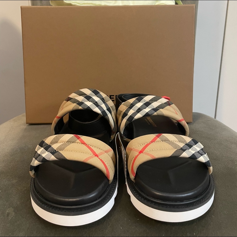 Burberry kids Brewster check sandal 35